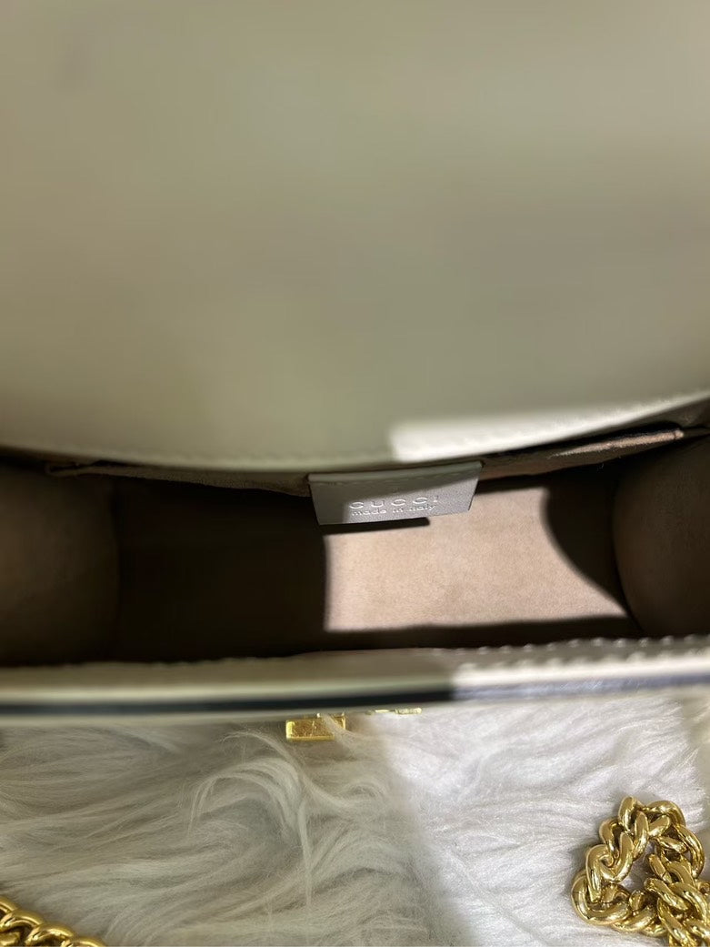 GUCCI Sylvie White Shoulder Bag with Chain Strap