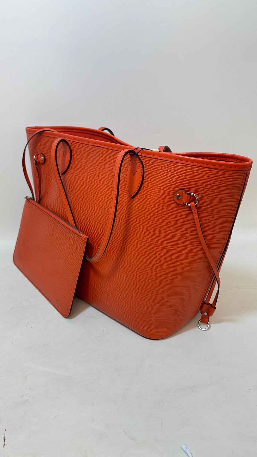 Preloved Louis Vuitton never full epi