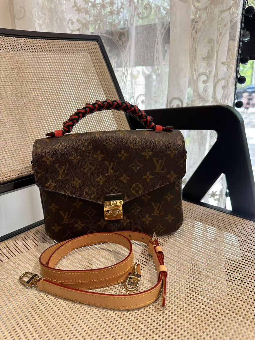 Preloved LV Louis Vuitton Métis Bag