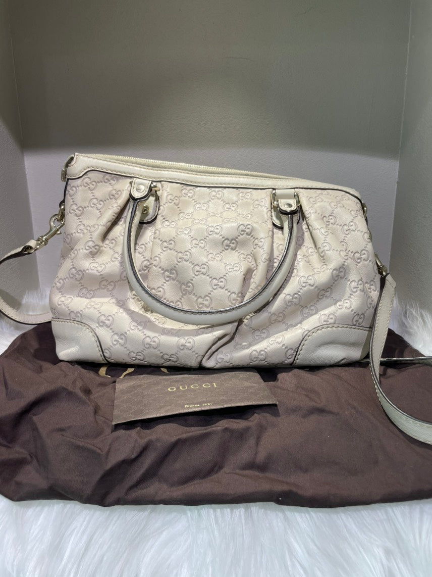 GUCCI GG Canvas Shoulder Bag Off-White Medium