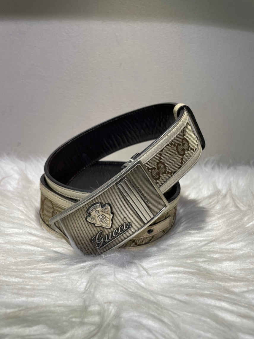 GUCCI GG Supreme Beige Belt .cm