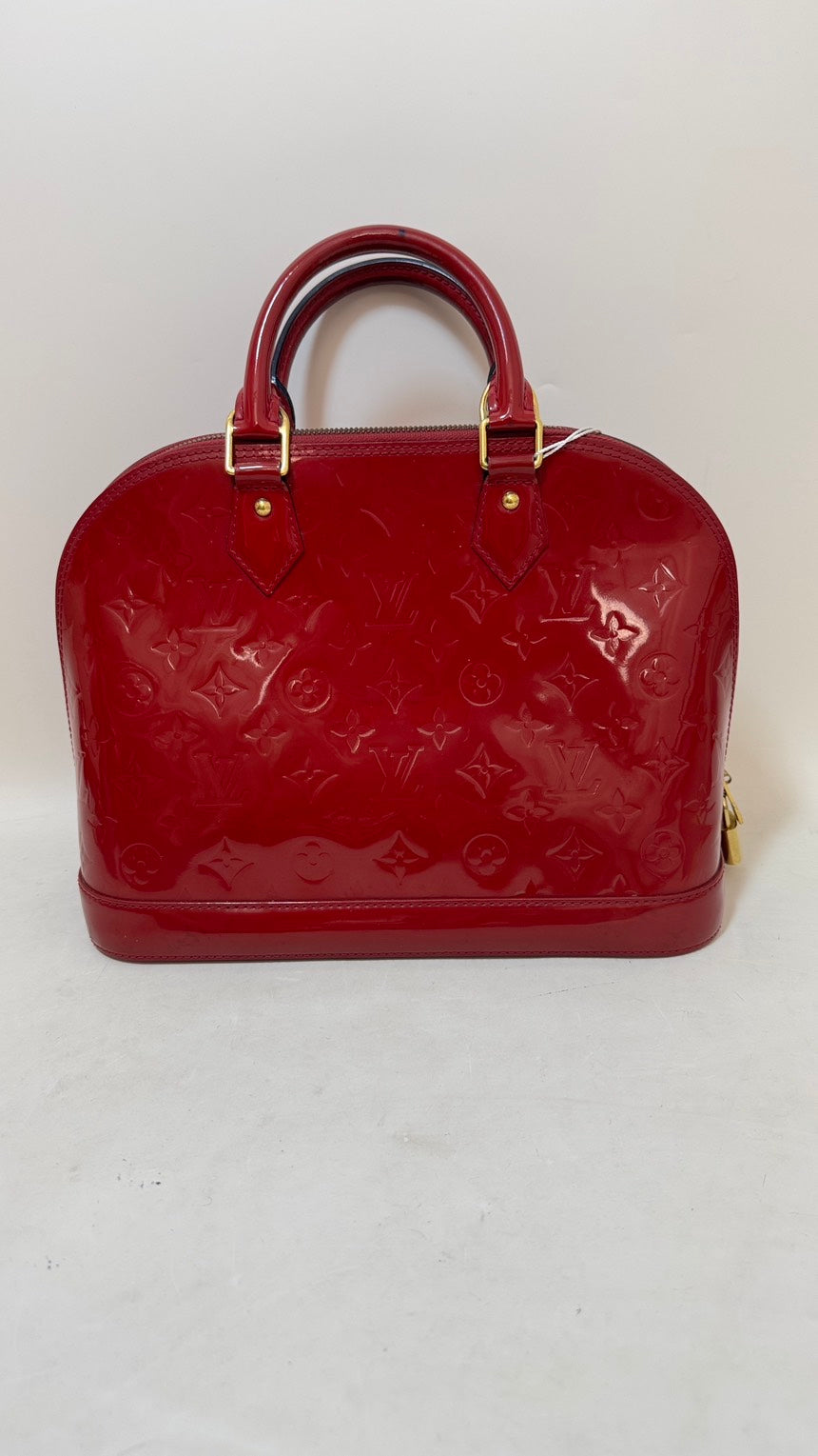 Preloved Louis Vuitton Alma bag