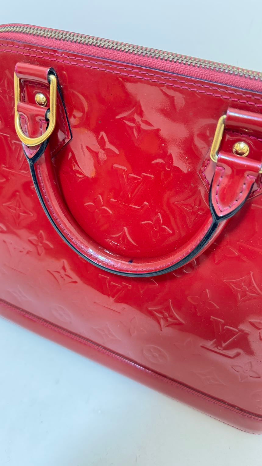 Preloved Louis Vuitton Alma bag
