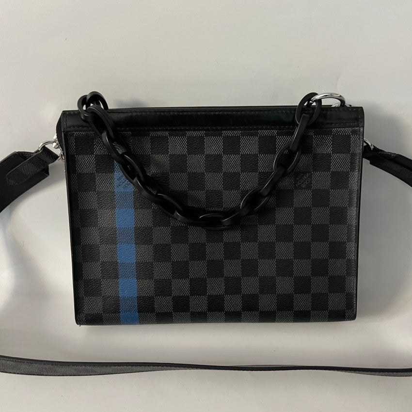Preloved LV shoulder bag