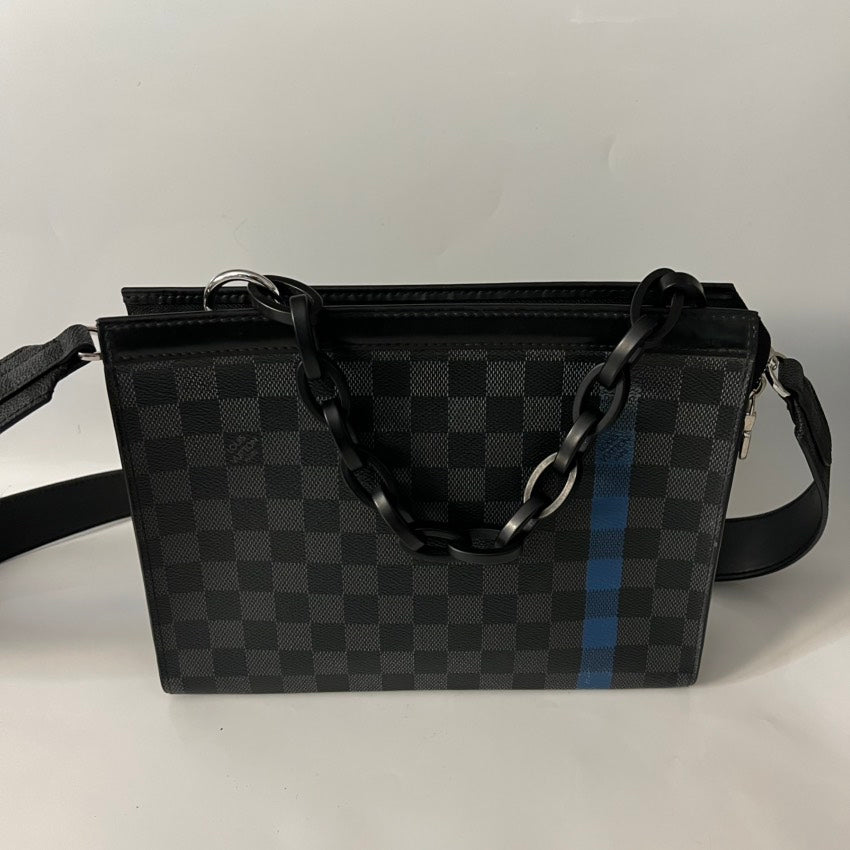 Preloved LV shoulder bag