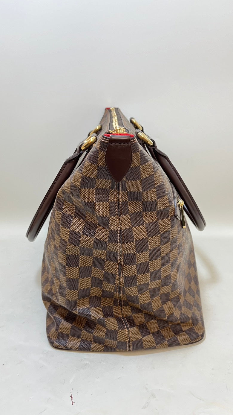 Preloved LV tote bag