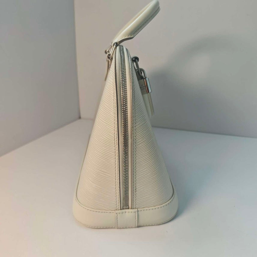 preloved Louis Vuitton Alma(no keys)