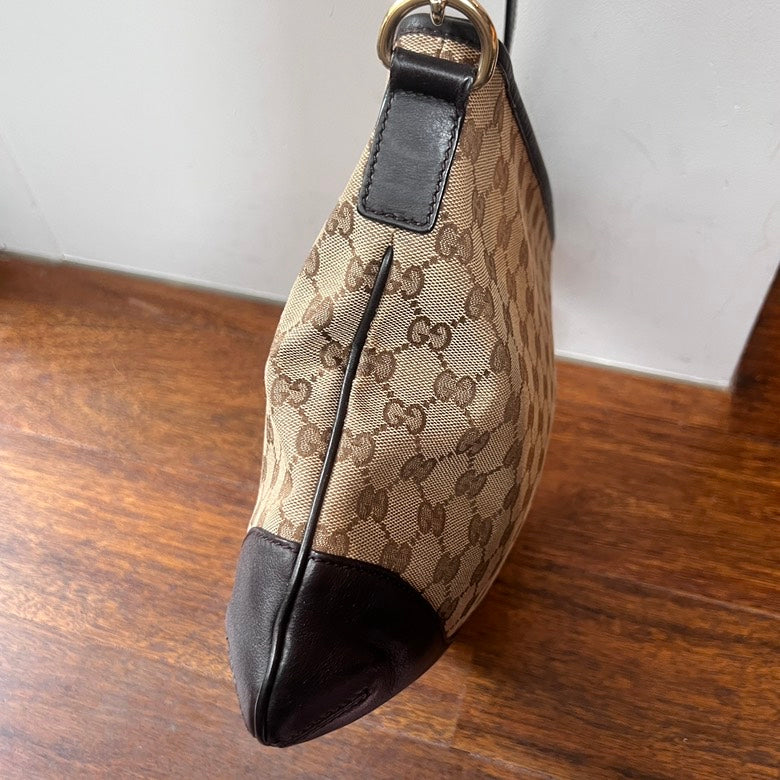 Gucci Canvas Shoulder Bag AG in Beige Monogram