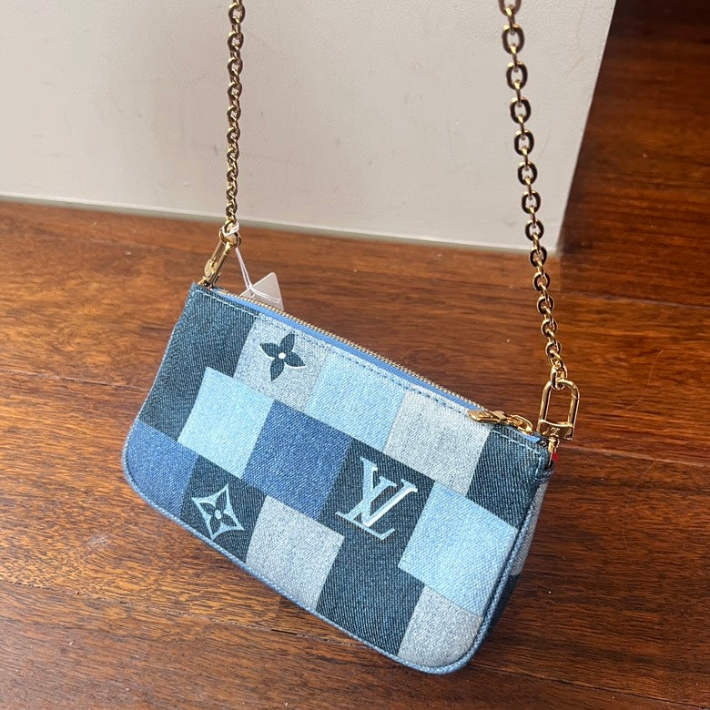 Preloved LV Pochette Denim Patchwork AG322