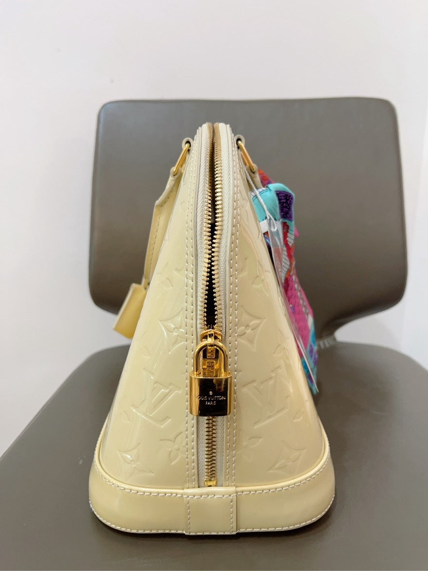 preloved Louis Vuitton lv Alma patent yellow tote