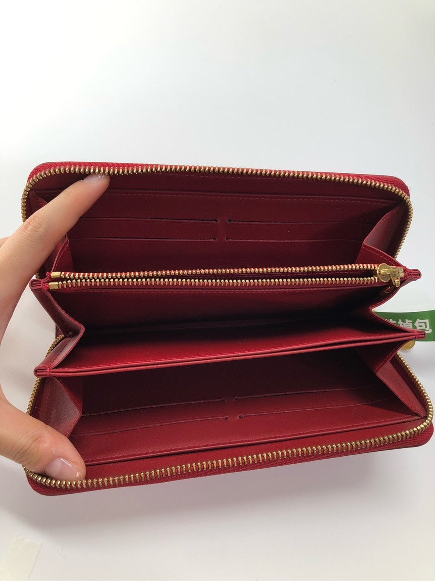 Preloved LV wallet