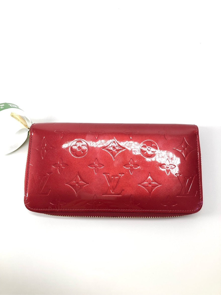 Preloved LV wallet