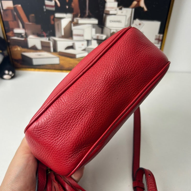 💓New pre loved Gucci red Camera bag()