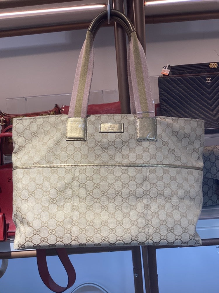 Gucci GG Supreme Beige Tote Bag