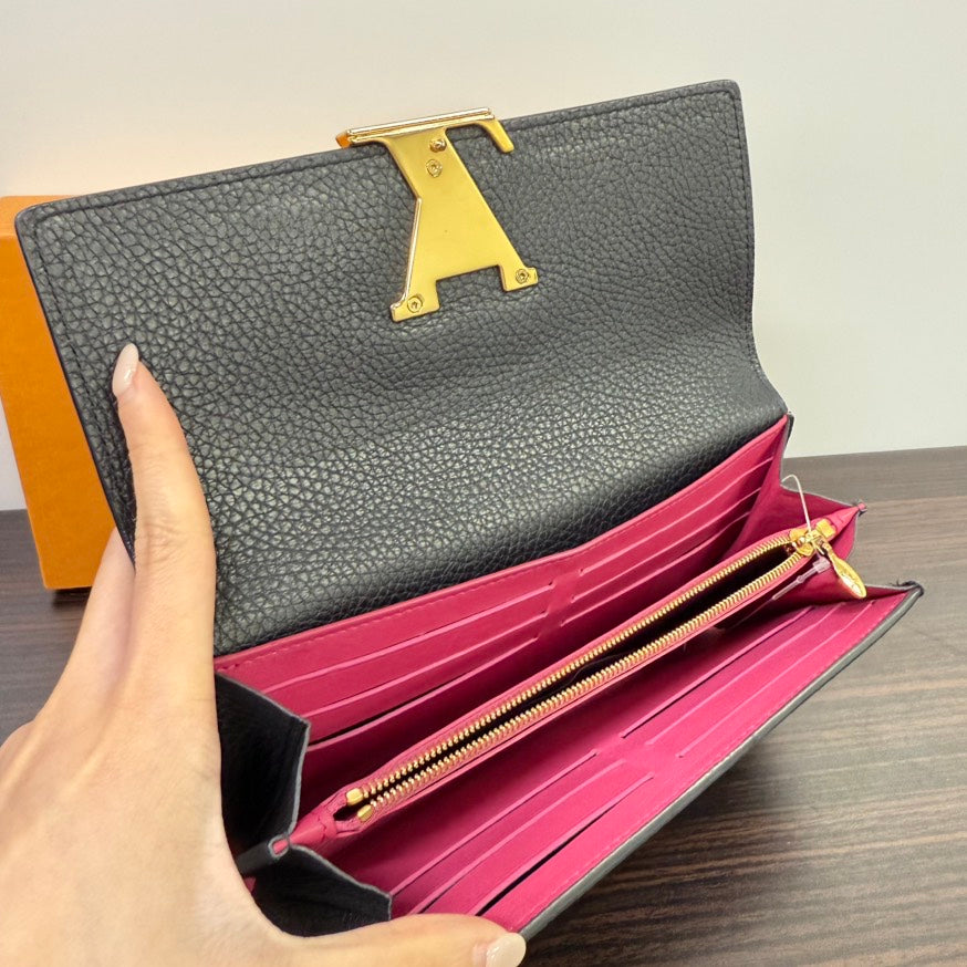 Preloved LV Capucines Leather Long Wallet LB114020