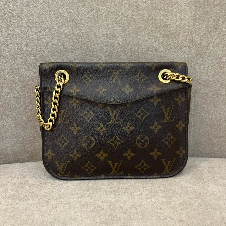 Preloved LV bag Hmm