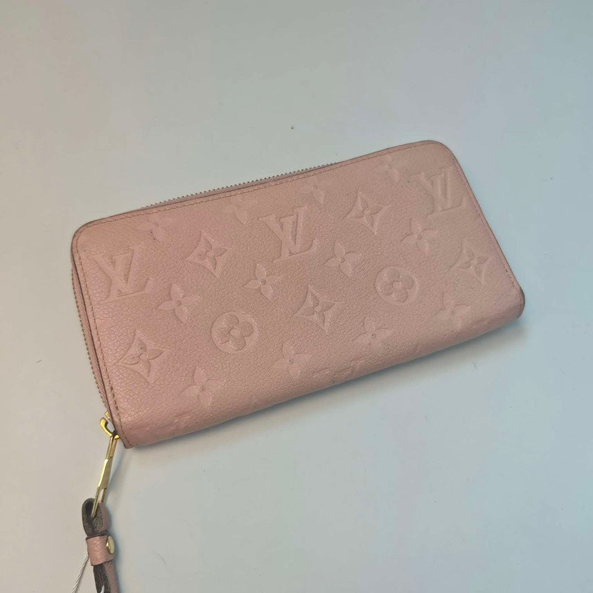 preloved Louis Vuitton wallet