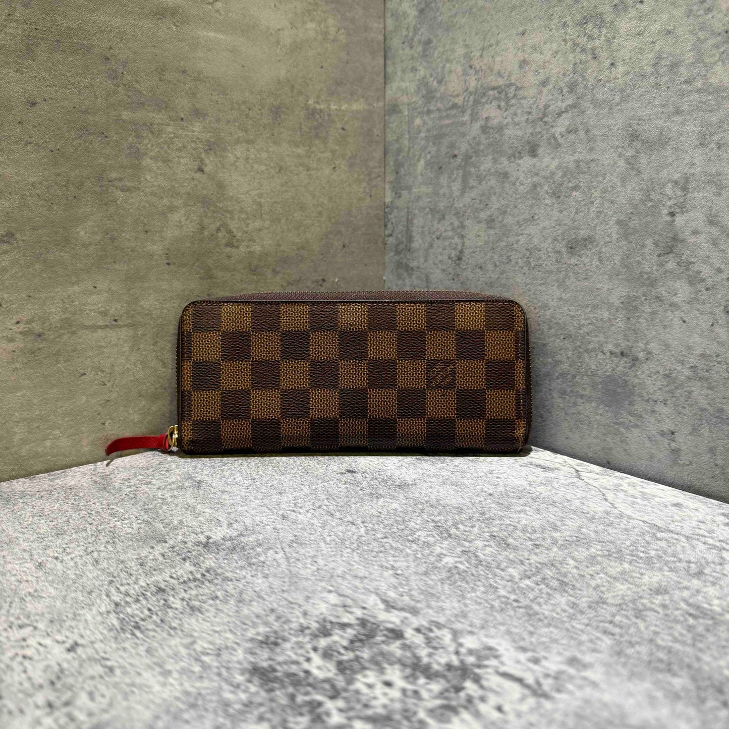🛍️Preloved Louis Vuitton damier wallet