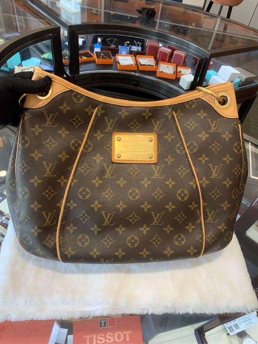 Preloved LV bag HBG