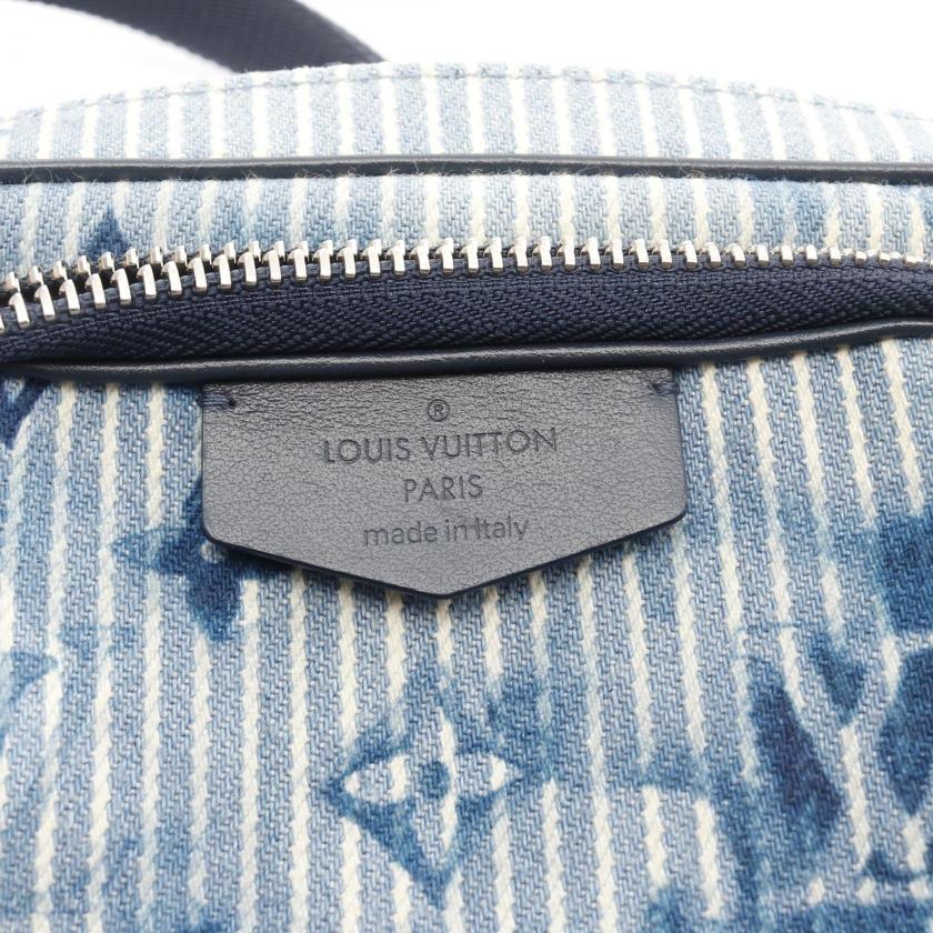 LOUIS VUITTON Outdoors Pochette Hickory Stripe Watercolor Summer Collection Body Bag - Light Blue Navy Canvas