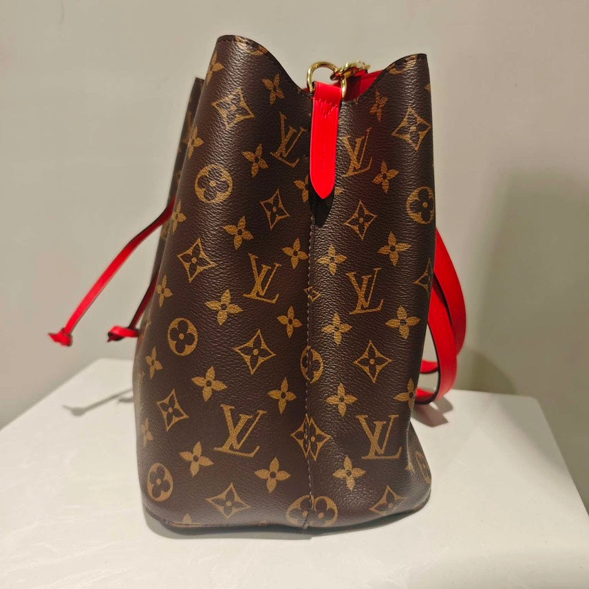 preloved Louis Vuitton Neo Noe bucket bag