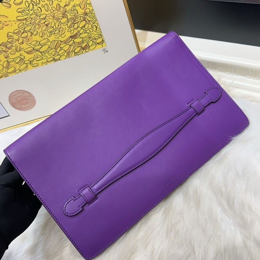 Gucci clutch