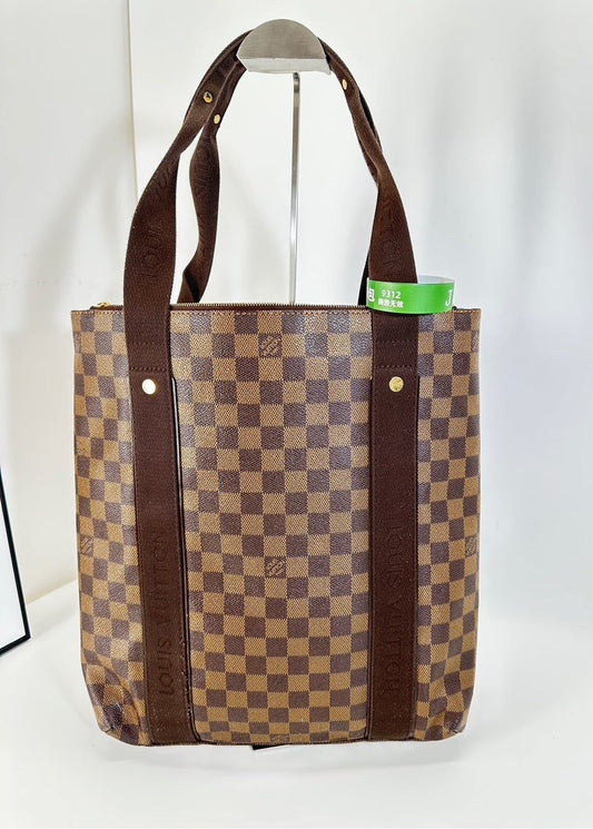 Preloved LV shoulder bag