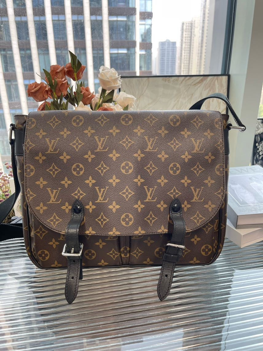 Preloved LV bag HFY