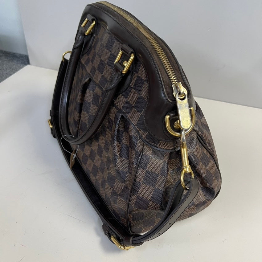 Preloved LV Trevi bag