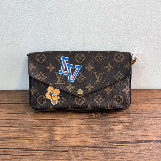Preloved LV Monogram leather Shoulder Bag 1163
