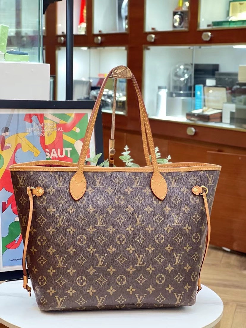 Preloved Louis Vuitton Neverfull MM Bag 32*28cm 12384