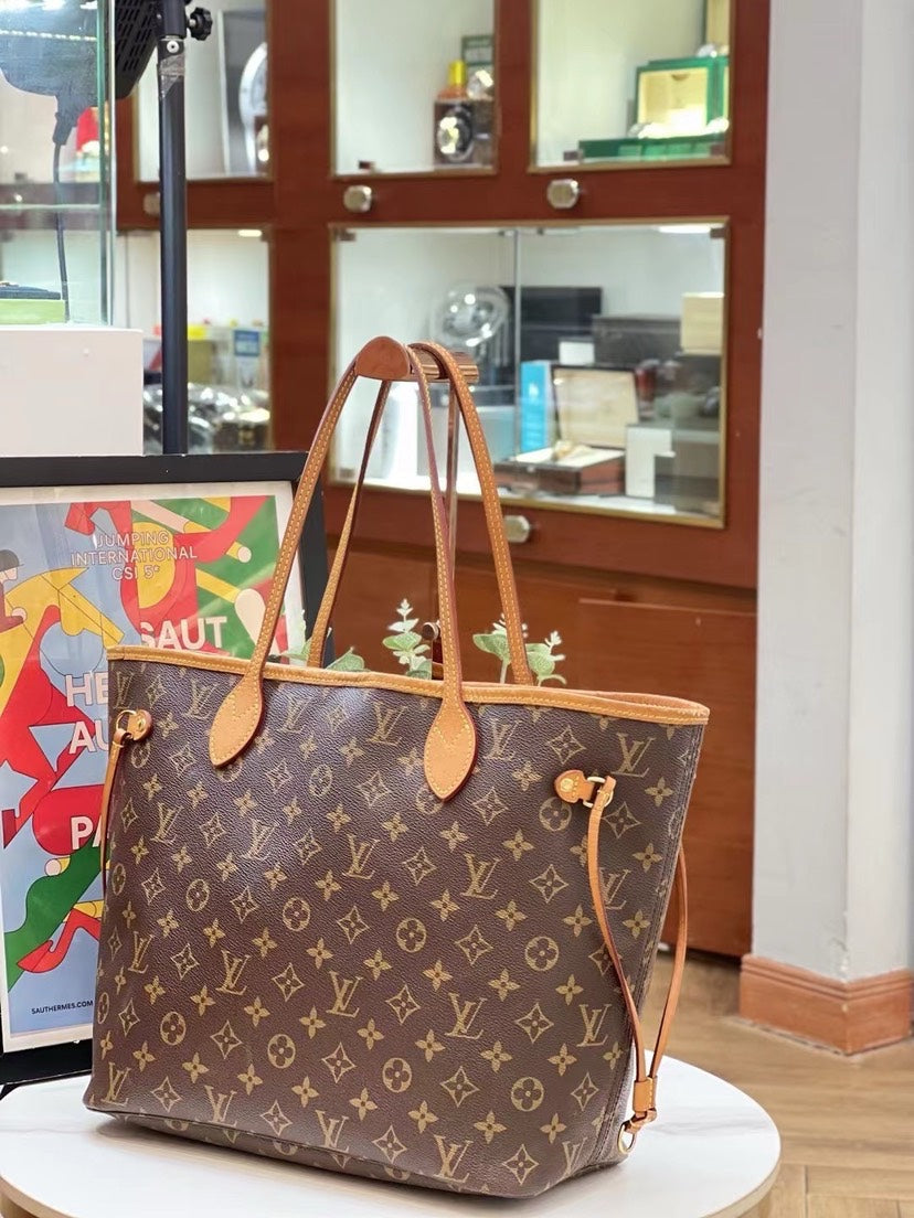 Preloved Louis Vuitton Neverfull MM Bag 32*28cm 12384