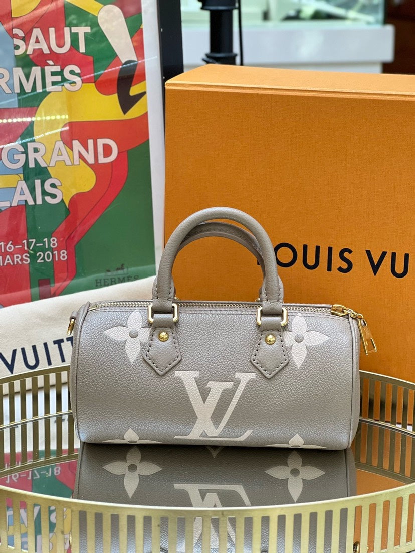 Preloved Louis Vuitton PAPILLON BB Chip Bag 20*10*10cm 12806