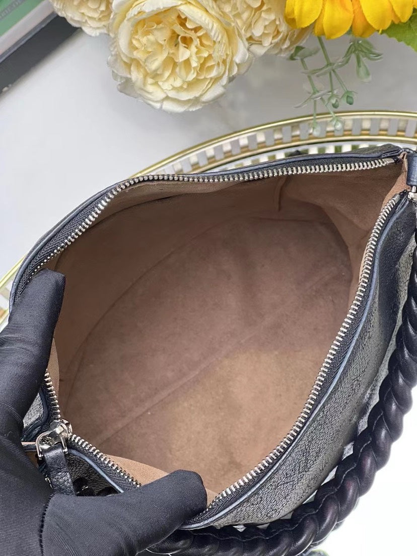 Preloved Louis Vuitton BABYLONE CHAIN BB Black 27*24cm 11205