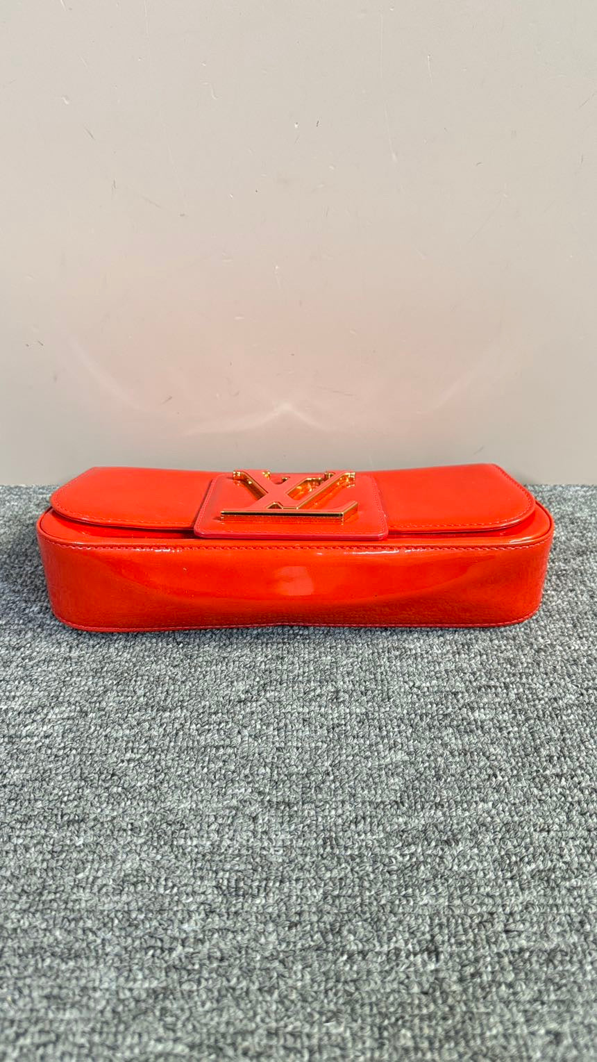 Preloved Louis Vuitton clutch