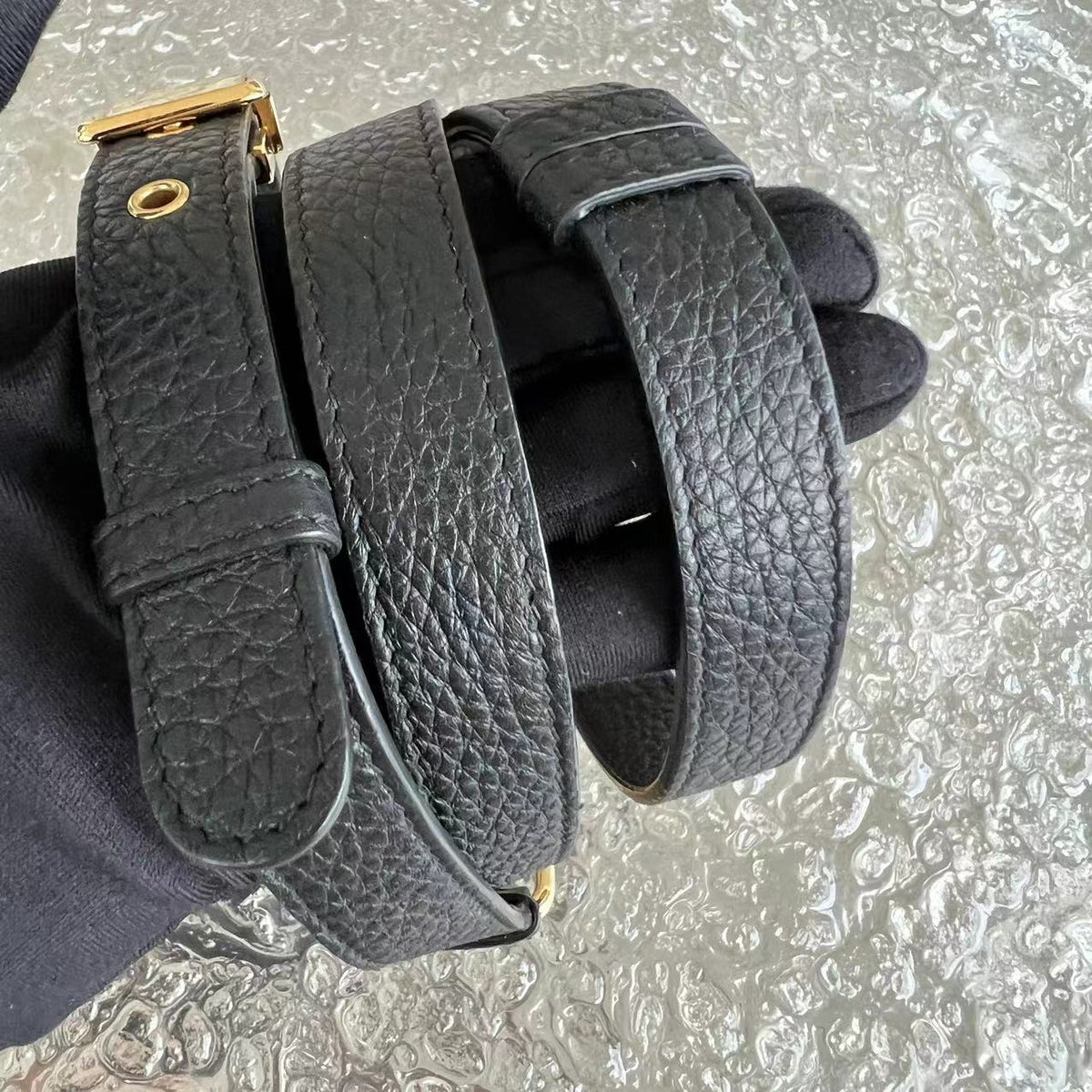 *Receipt* Caviar Bobby Medium Grained Calfskin Black Golden Hardware