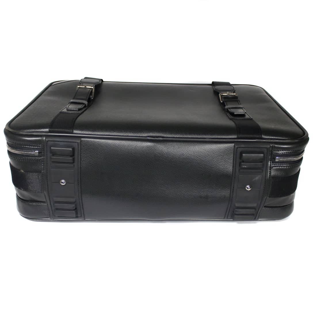 Louis Vuitton Satellite 53 Black Taiga