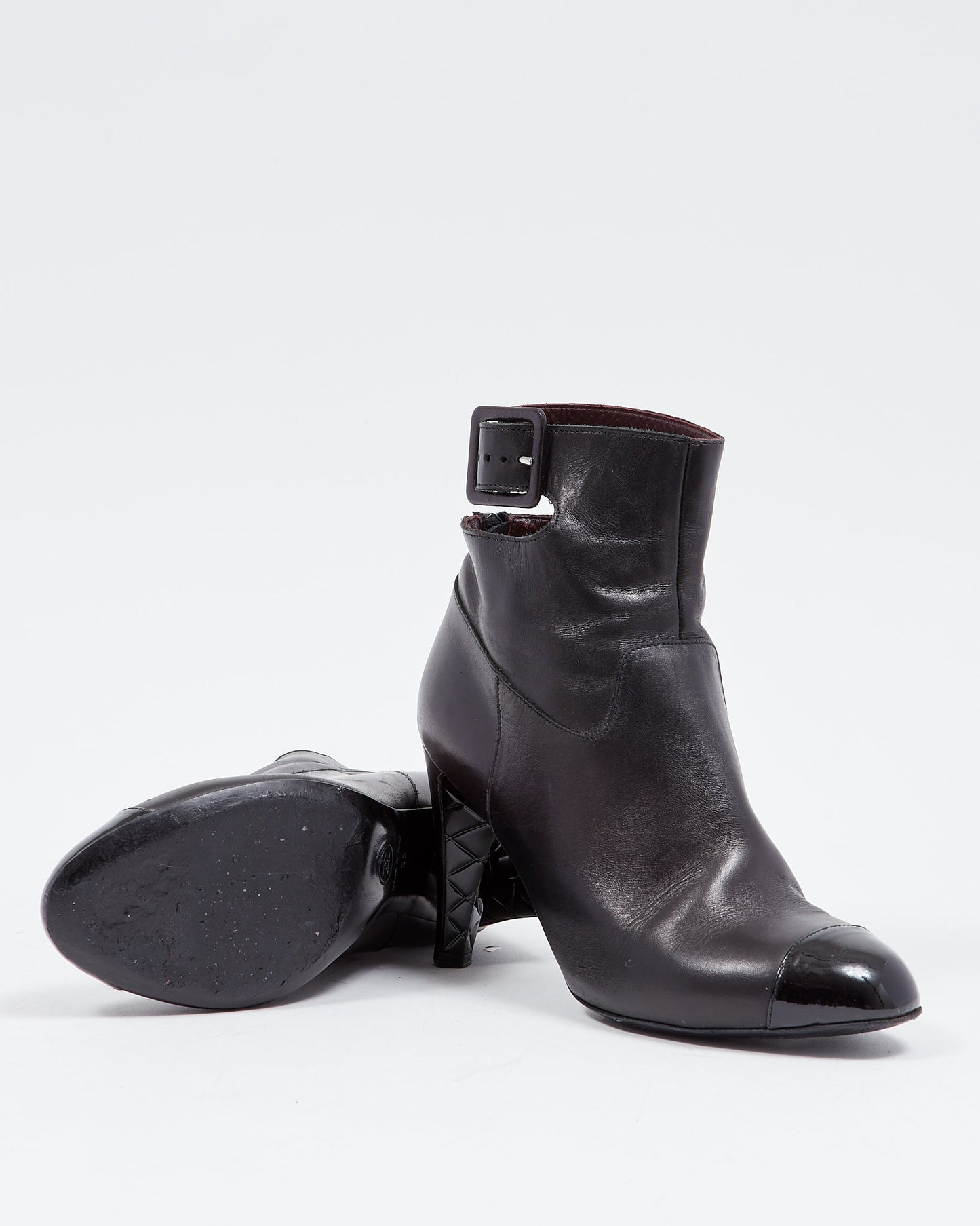 Chanel Black Smooth Leather Wrap Around Ankle Booties - 39