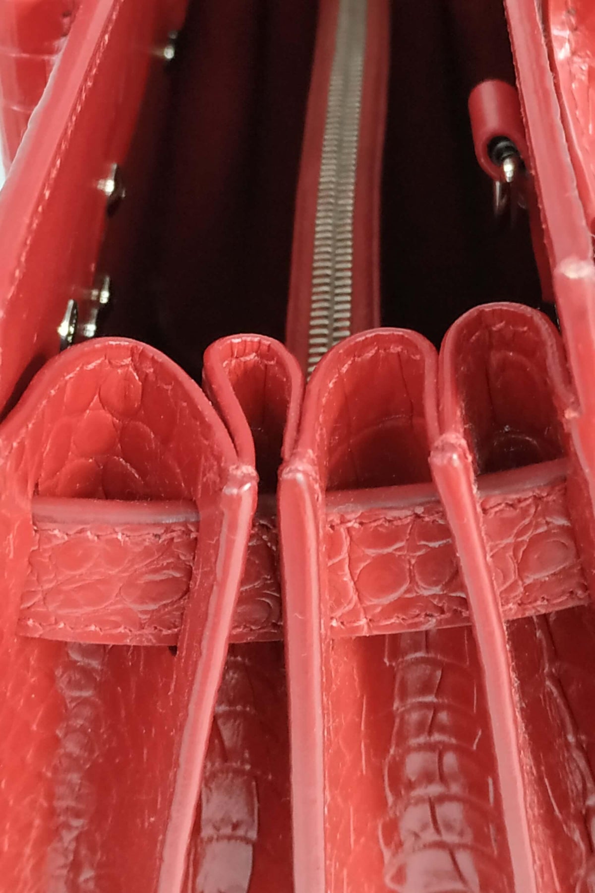 Classic Baby Sac De Jour Crocodile Embossed Red