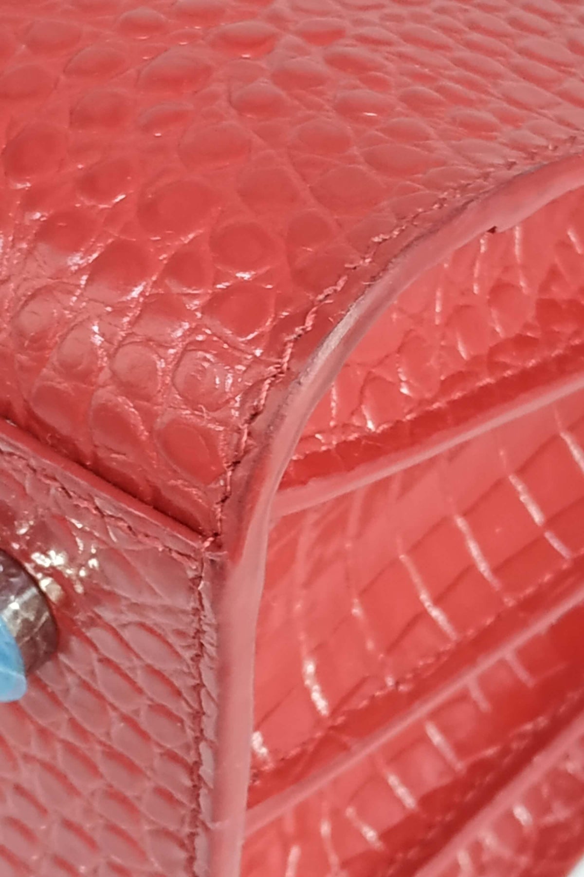 Classic Baby Sac De Jour Crocodile Embossed Red