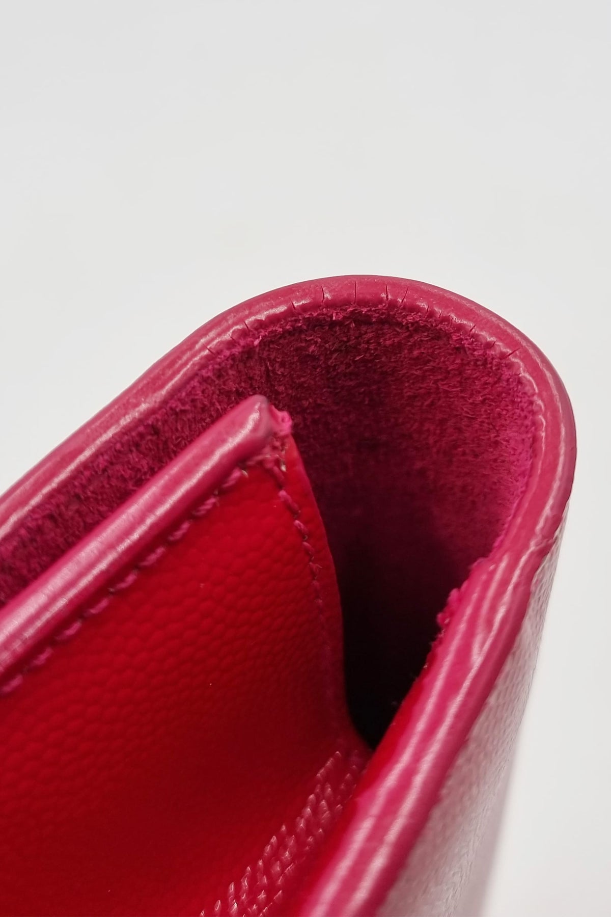 Classic Monogram Kate Clutch Fuchsia
