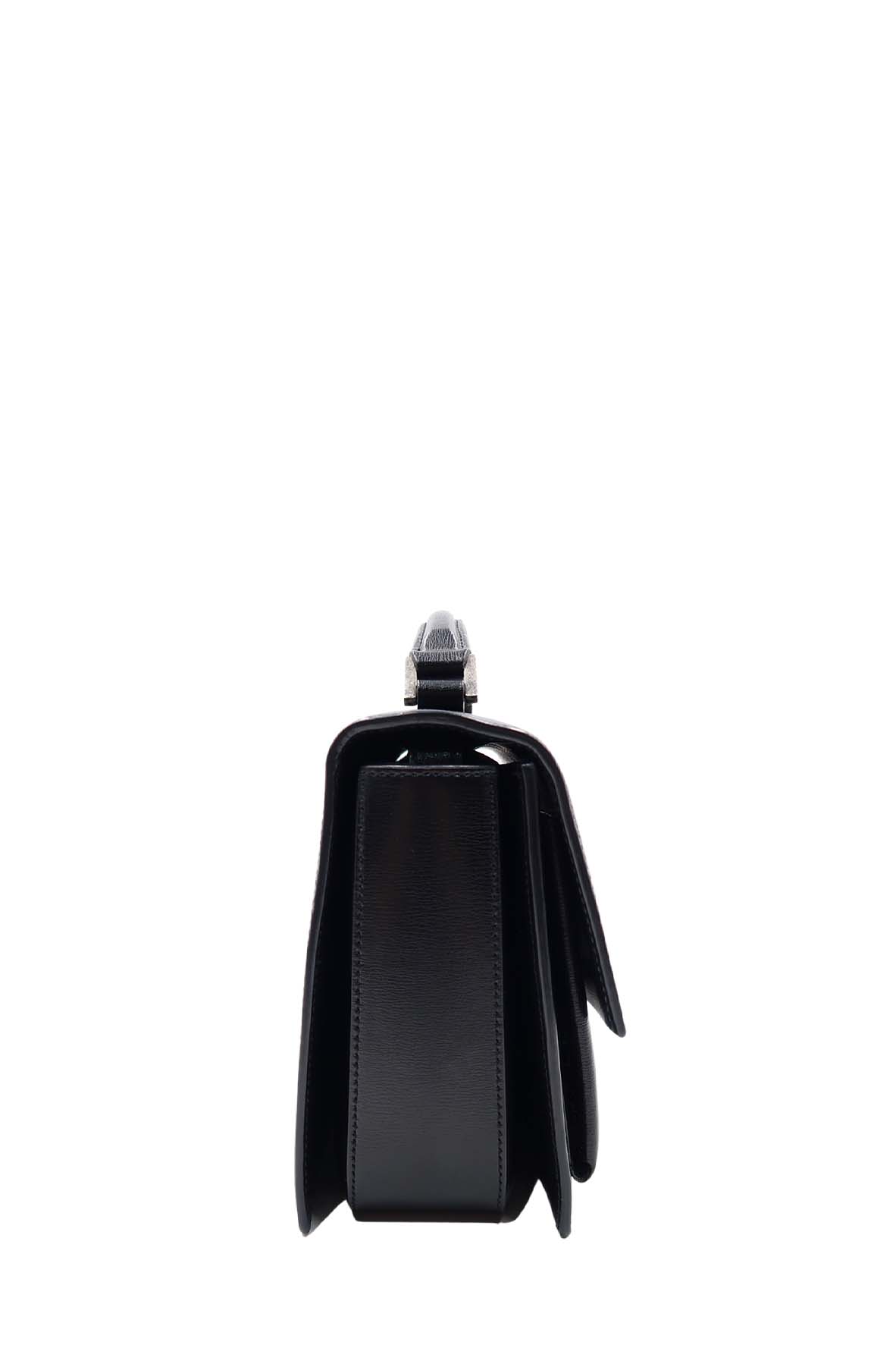 Medium Bellechasse Black
