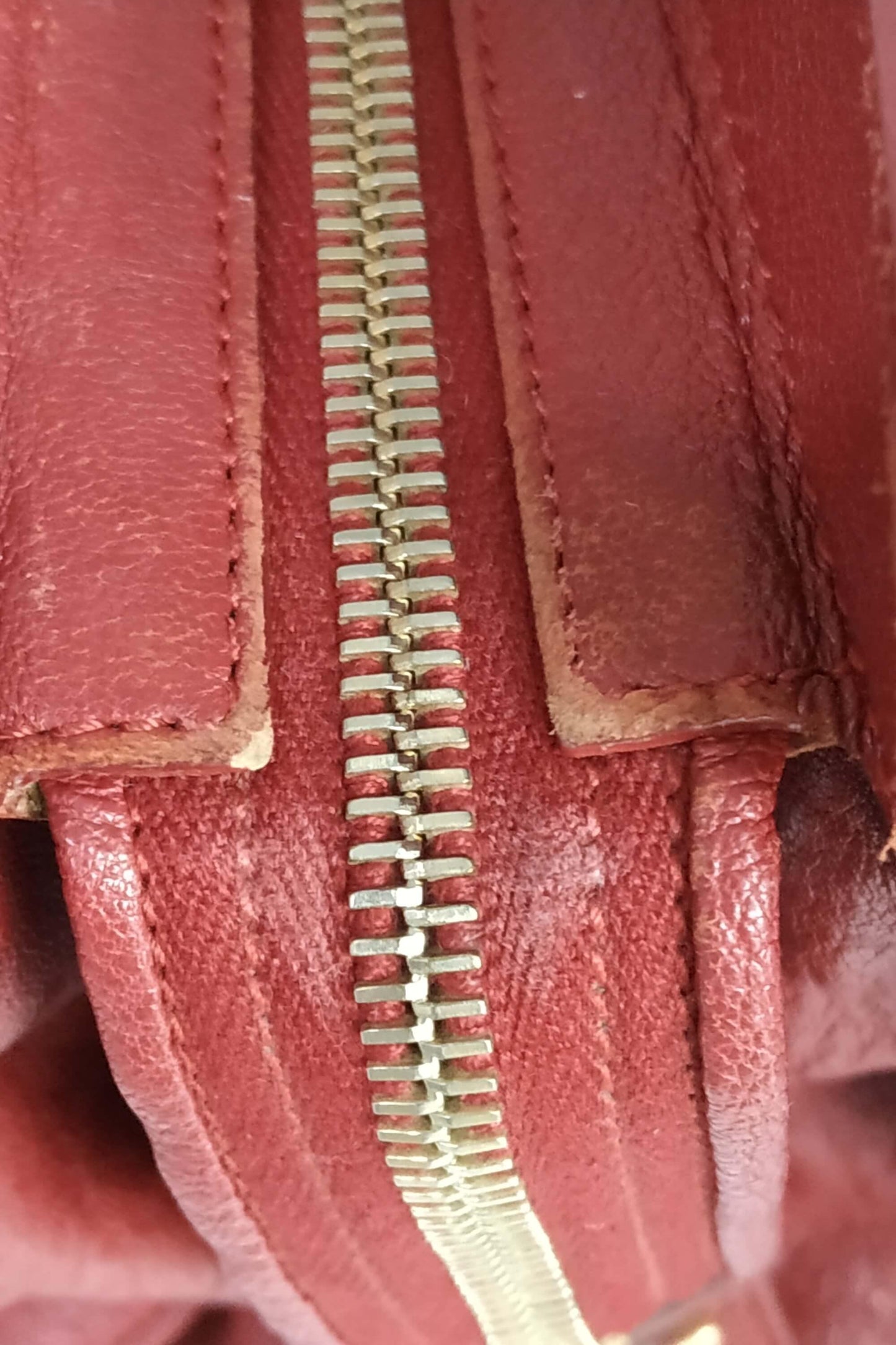 Medium Cabas Chyc Tote Red