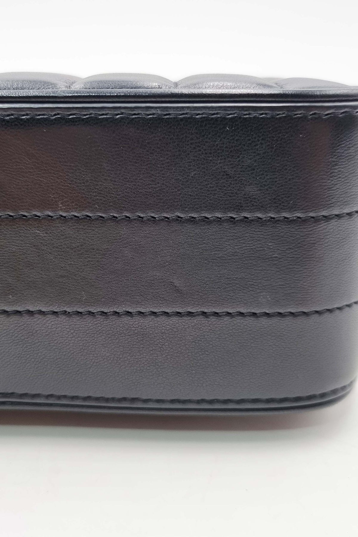 Medium Monogram Vicky Black