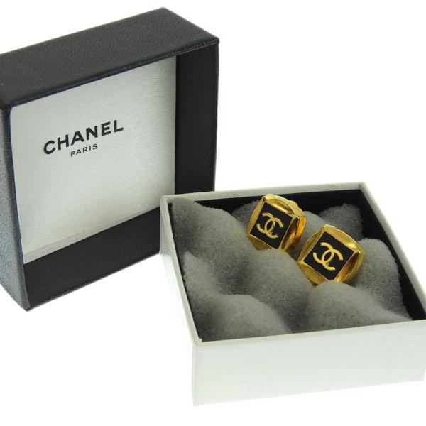 Chanel null 96P in Great Condition