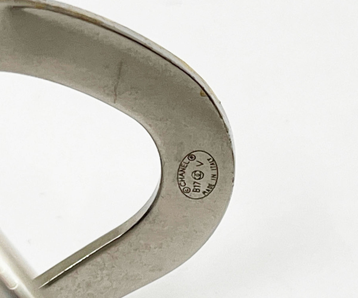 CHANEL Silver CC Curve Large Cuff