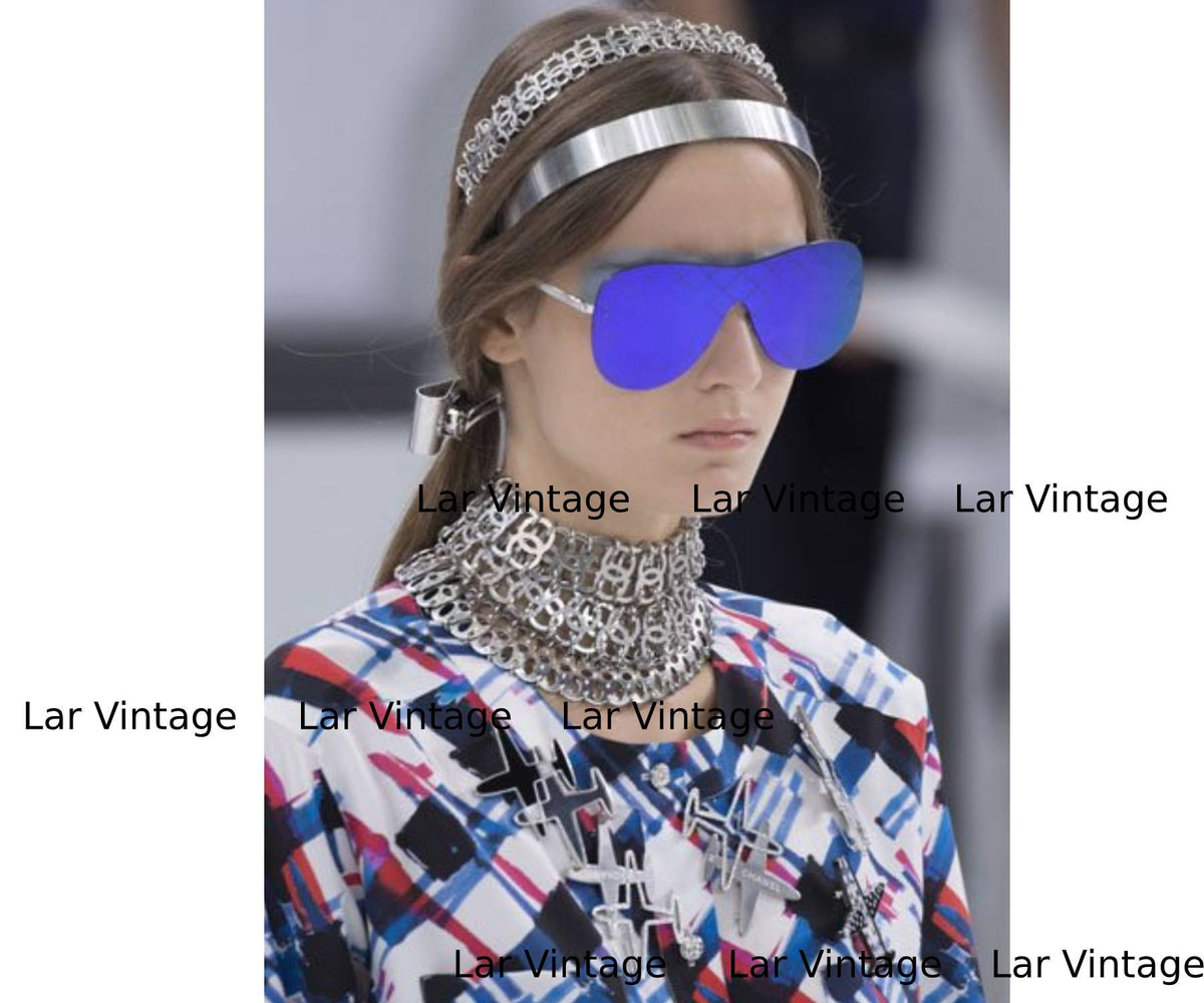 CHANEL Silver Double Plane Crystal Large Brooch