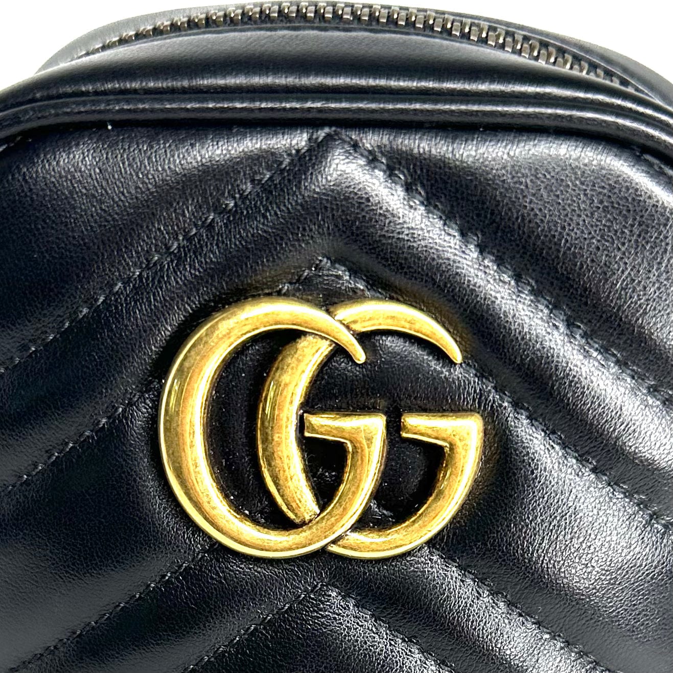 Gucci GG Marmont Matelasse Mini Phone Crossbody