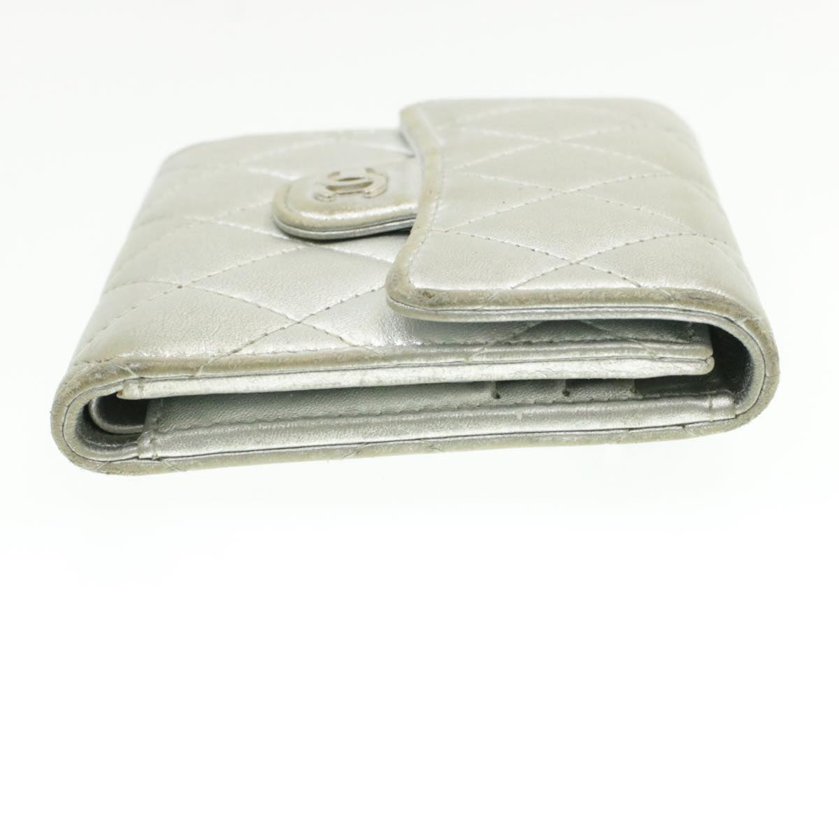Top Quality Chanel Matelasse Bifold Wallet Silver CC Auth cr620