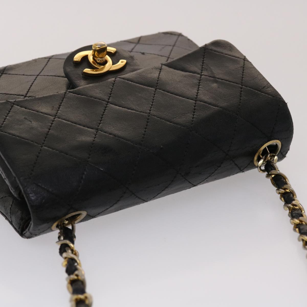Top Quality Chanel Matelasse Chain New Shoulder Bag Lamb Skin Black Gold CC Auth 24557A